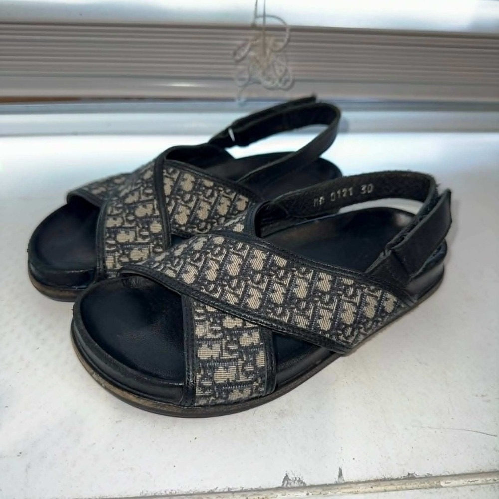 Christian Dior kids/toddler sandals EU30 US12